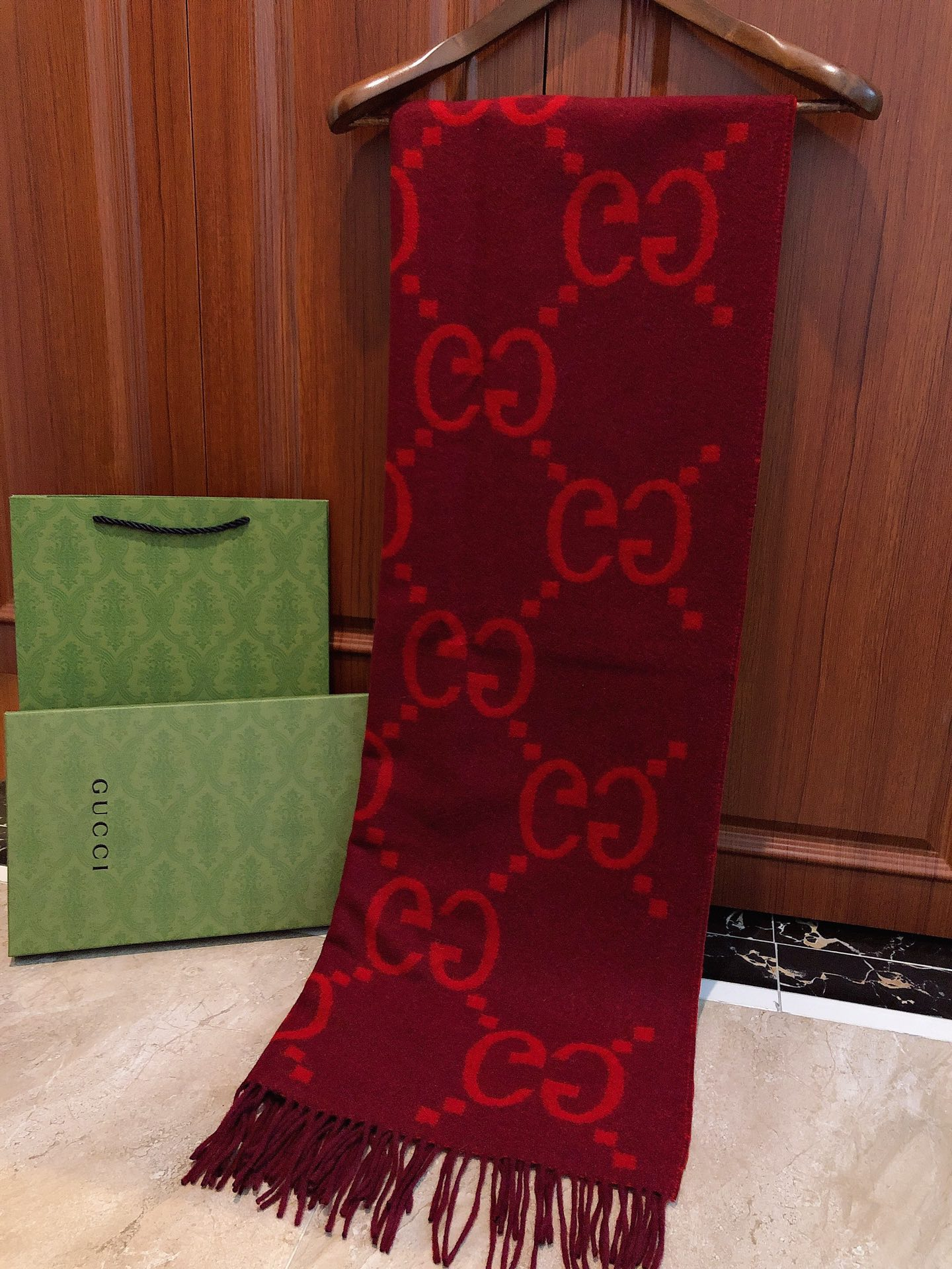 Bufanda Regalo Gucci 2005