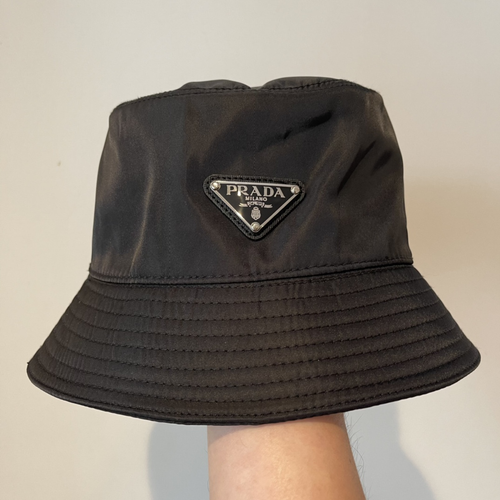 Gorra Regalo Prada 1011