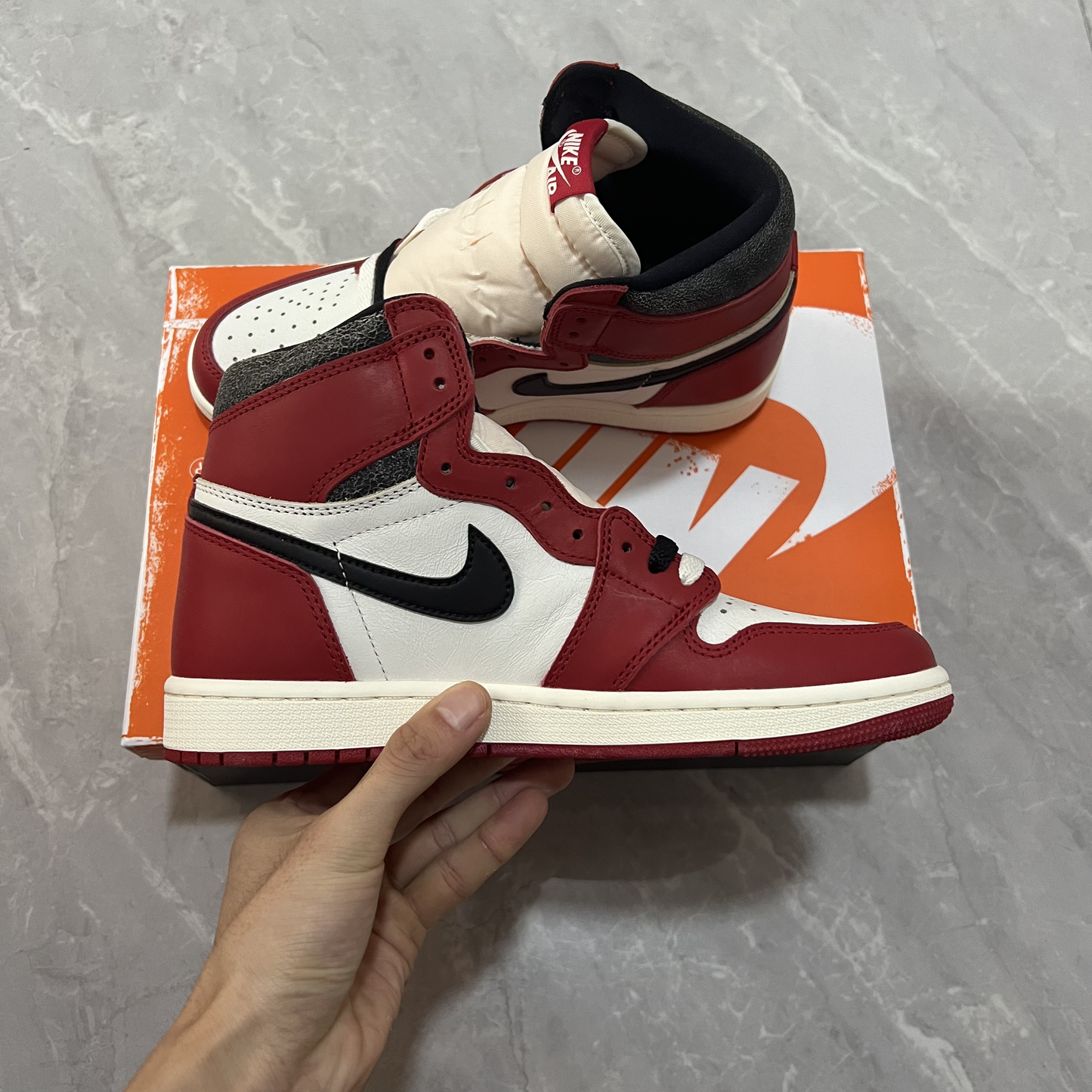 Air Jordan 1 High Chicago Lost And Found